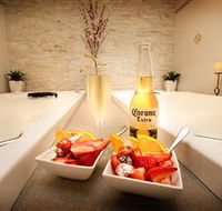 Aqua Vitae Day Spa - Attractions