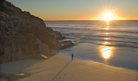 Little Bay Beach - Attractions Las Vegas 0