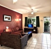 Cable Beachside Villas - Attractions