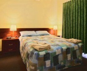 Cable Beachside Villas - Attractions 6