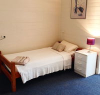 Estreet Guesthouse - Attractions