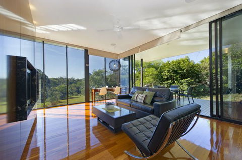 Glass On Glasshouse - Attractions 9