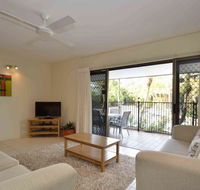 Glen Eden Beach Resort - Attractions