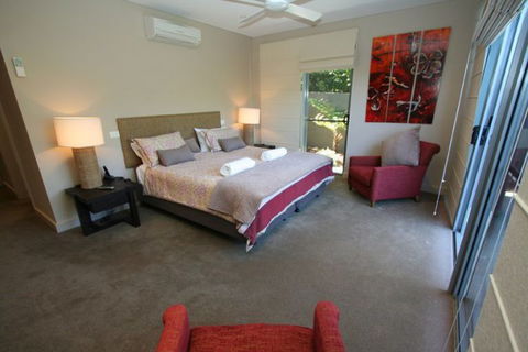 Beach House One @ Vue - Attractions 0