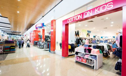 Noosa Civic Shopping Centre - Attractions 4