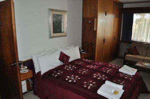 Sages Haus Bed And Breakfast - Attractions 5