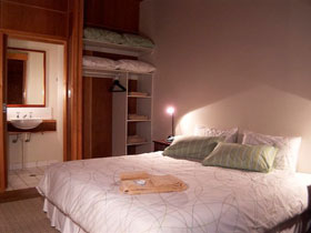 Cape Trib Beach House Resort - Attractions Las Vegas 12