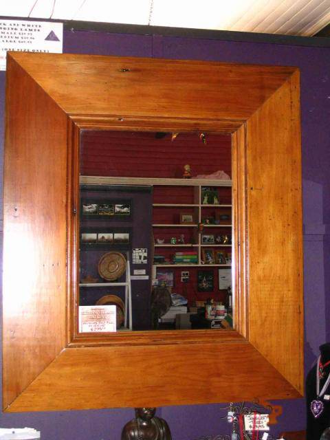 Eltham Village Gallery & Trading Company - Attractions 0