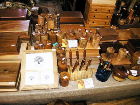 Eltham Village Gallery & Trading Company - Attractions 3