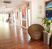 Barefoot Art Food Wine - Attractions