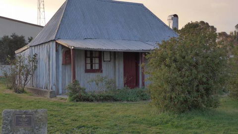 Pye Cottage Museum - Attractions 0