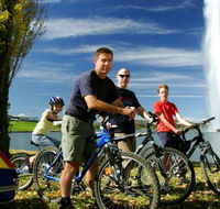 Lake Burley Griffin - Attractions