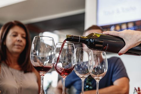Small Group Swan Valley Premium Winelovers Experience - Attractions 8