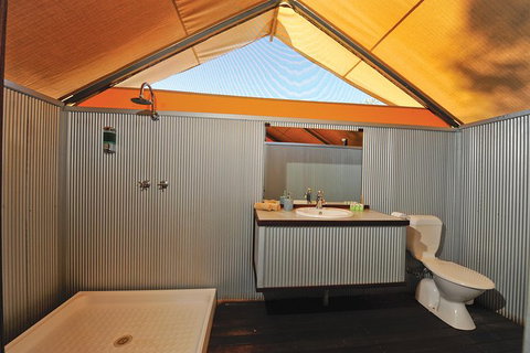 APT Kimberley Wilderness Adventures Purnululu (Bungle Bungle) 4WD Experience - Attractions Las Vegas 9