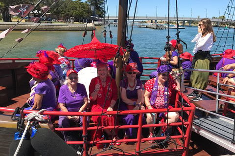 Pirate Ship Lunch Cruise (1.5hr) - See Attractions 5