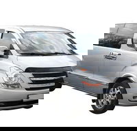 Round trip transfer in private minivan from-to Melbourne Airport in Melbourne - Attractions