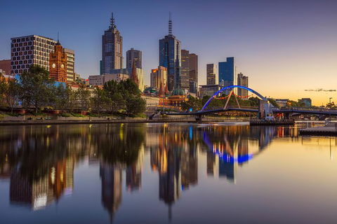 Street Art In Melbourne\'s Back Streets - Attractions 0