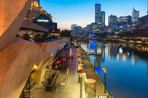 Street Art In Melbourne\'s Back Streets - Attractions 3