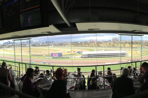 Cultural Melbourne City Tour - See Attractions 10