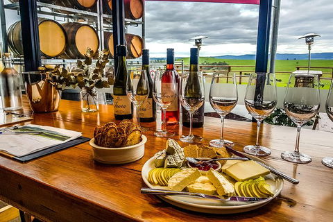 WEEKEND LOVERS Yarra Valley Wine Tour Departing From Melbourne - Weekends Only - Attractions 0