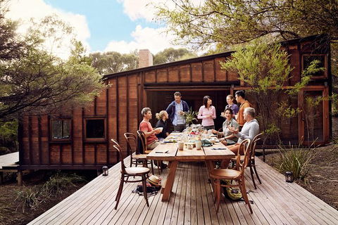 Great Walks Of Australia: 4-Day Freycinet Experience Walk - Attractions 1