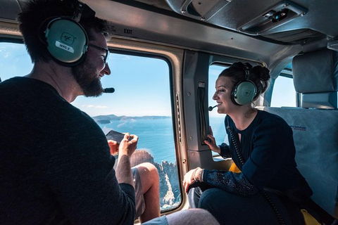 15-Minute Sea Cliffs And Convicts Helicopter Flight From Port Arthur - Attractions 0