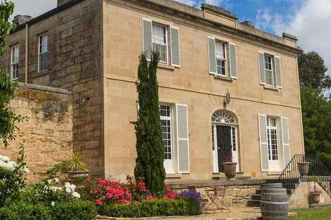 A Sommelier Guided Tour: Thursday Afternoon Wine Gin Cheese & Cocktails - Attractions Las Vegas 4