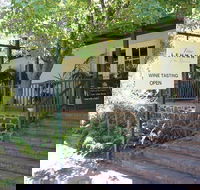 Barossa Valley Wineries Tour with Tastings and Lunch from Adelaide - Attractions