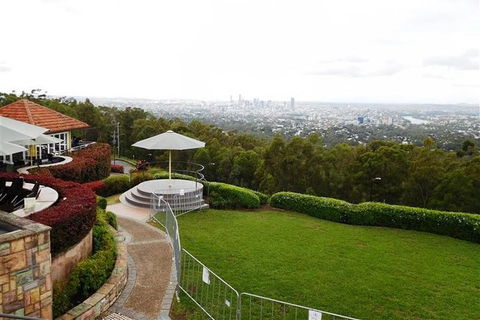 You Choose The Tour: Brisbane Private Chauffeur Driven Personal Tour - Attractions 1