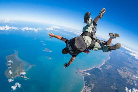 Beach Skydive From Up To 15000ft Over Mission Beach - Attractions 1