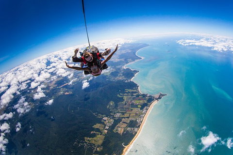 Beach Skydive From Up To 15000ft Over Mission Beach - Attractions 4