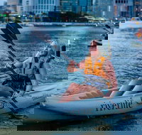 Saturday Night Brisbane Kayak Tour with Optional BBQ Dinner