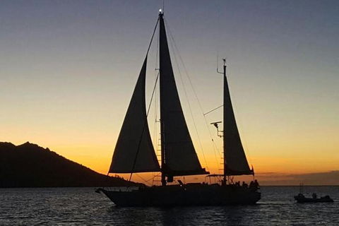 Magnetic Island Sunset Sail - Attractions 0