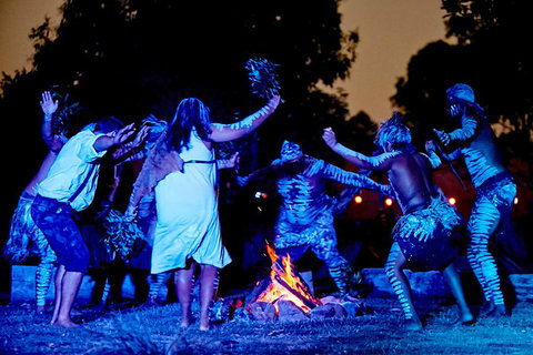 Aboriginal Live Theatre Show And Dinner - See Attractions 0