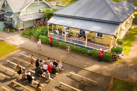 Aboriginal Live Theatre Show And Dinner - See Attractions 8