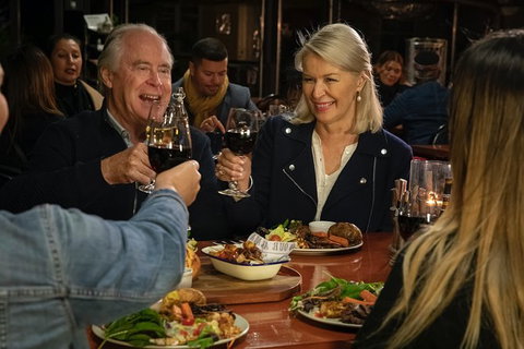 Aboriginal Live Theatre Show And Dinner - See Attractions 11