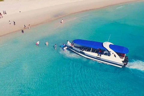Whitehaven Beach Day Tour With Snorkel In Whitsundays Island - Attractions 0