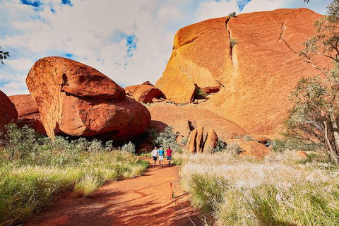 Uluru Base And Sunset Half-Day Trip With Optional Outback BBQ Dinner - Attractions 28