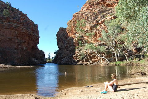 West MacDonnell Ranges Pool To Pool - Attractions 1