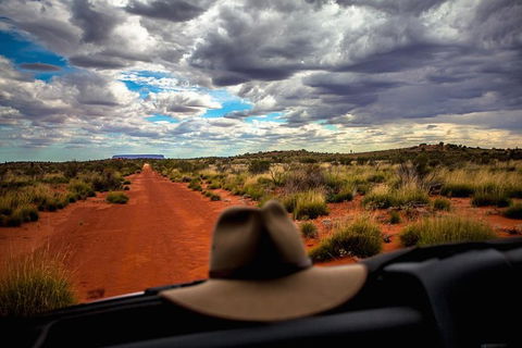 Mount Conner 4WD Small Group Tour From Ayers Rock Including Dinner - Attractions 2