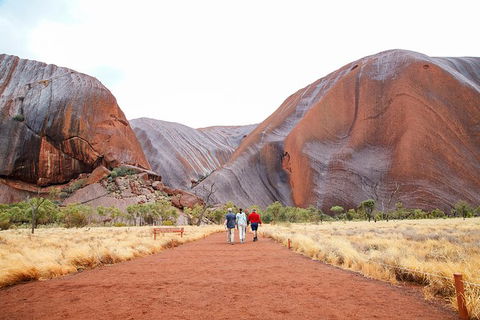 2-Day Uluru (Ayers Rock) And Kata Tjuta Trip From Alice Springs - Attractions 8