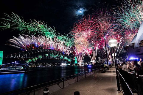 New Year's Eve Under The Sydney Opera House Sails On Sydney Harbour - Attractions 0