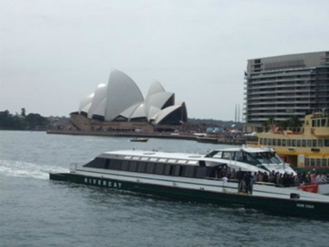 Sydney Harbour Highlights Cruise - Attractions 6