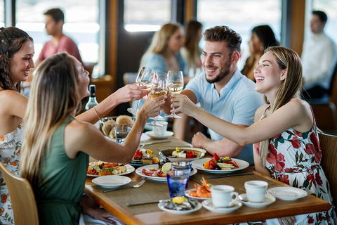 Sydney Harbour Top Deck Lunch Cruise - Attractions 26