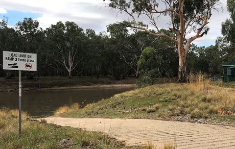 Buckingbong Reserve - Attractions 0