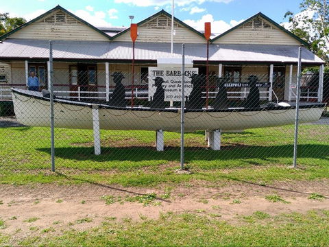 C.Q. Military And Artifacts Museum - Attractions 0