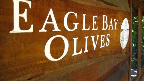 Eagle Bay - Attractions 1