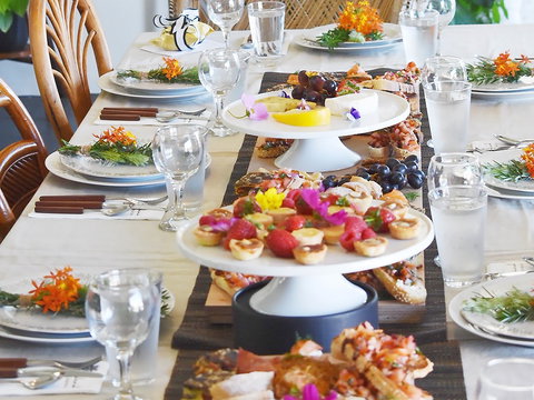 Island Collective - Attractions 2