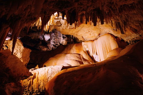 Jewel Cave - Attractions 1