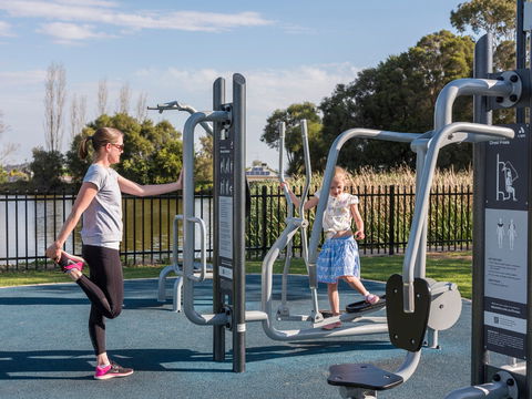 Kelly Reserve - Attractions 1